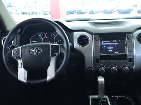 Used 2017 Toyota Tundra SR5 image 37