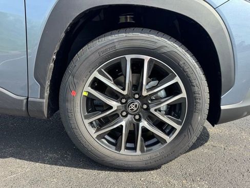 New 2026 Toyota Corolla Cross XLE image 9