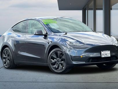 Used 2025 Tesla Model Y Long Range