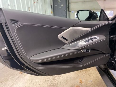Certified 2022 Chevrolet Corvette Stingray Premium Conv w/ Z51 Performance Package RWD image 21
