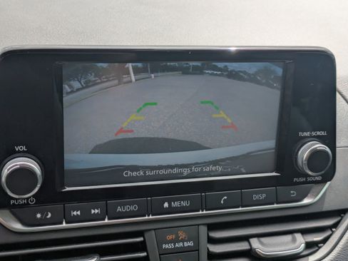 Certified 2021 Nissan Altima 2.5 S image 19