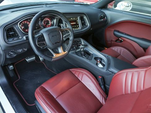 Used 2023 Dodge Challenger SRT Hellcat image 4