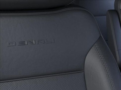 New 2026 GMC Yukon Denali AWD/4WD image 21