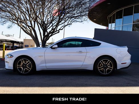 Used 2019 Ford Mustang GT w/ Equipment Group 301A image 5