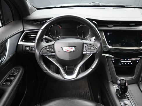 Used 2023 Cadillac XT6 Sport image 24