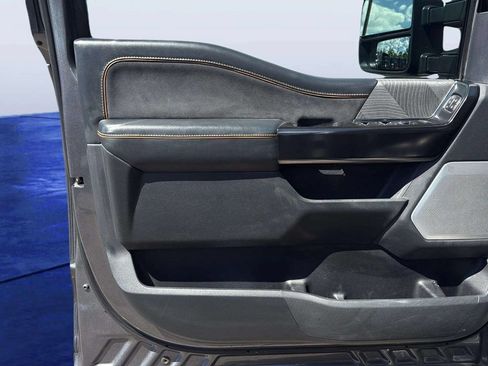 Used 2021 Ford F150 Platinum w/ Equipment Group 701A High AWD/4WD image 17