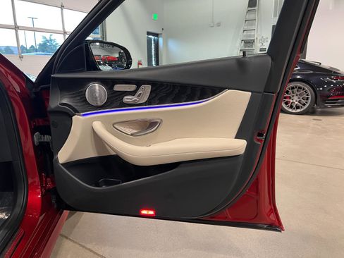 Used 2020 Mercedes-Benz E 350 4MATIC Sedan w/ Parking Assistance Package image 42