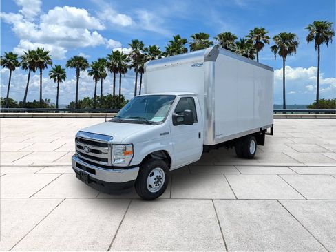 New 2026 Ford E-350 and Econoline 350 Super Duty w/ Power Equipment Group RWD image 4