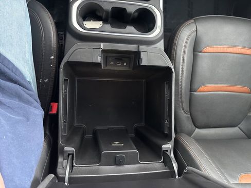 Used 2023 GMC Sierra 2500 AT4 w/ Gooseneck/5TH Wheel Package image 21