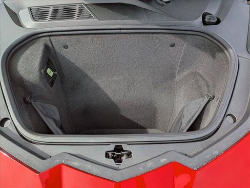 Used 2020 Chevrolet Corvette Stingray Preferred Cpe w/ 2LT Preferred Equipment Group RWD image 17