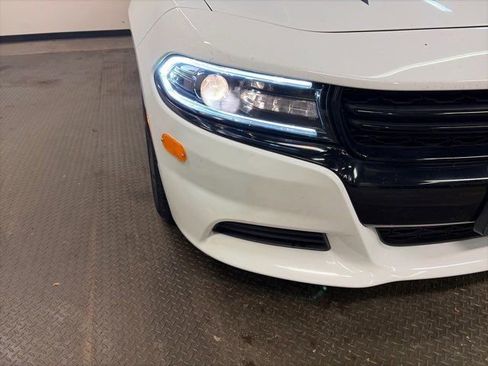Used 2019 Dodge Charger Police w/ Street Appearance Group image 2