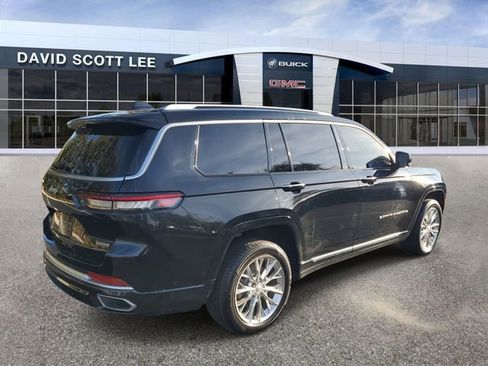 Used 2021 Jeep Grand Cherokee L Summit w/ Advanced Protech Group IV AWD/4WD image 4