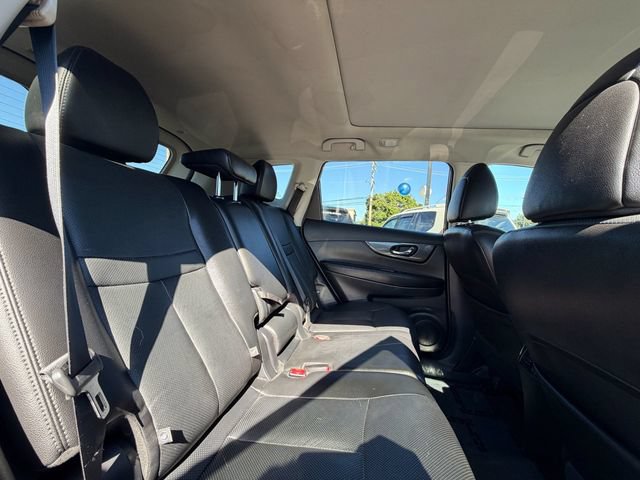 Used 2016 Nissan Rogue SL w/ SL Premium Package AWD/4WD image 12