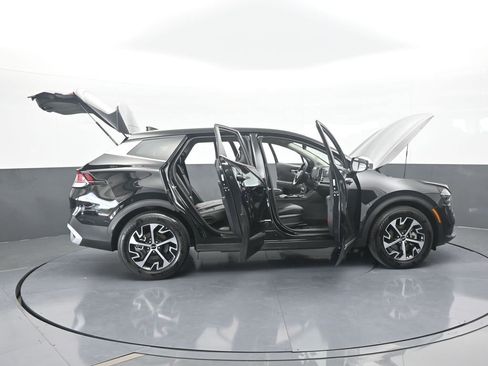 Used 2025 Kia Sportage EX image 74