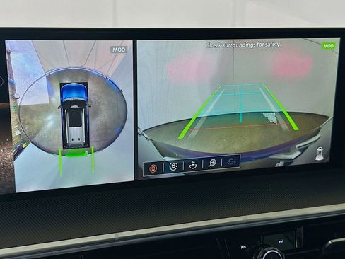 Certified 2025 INFINITI QX80 Luxe image 18