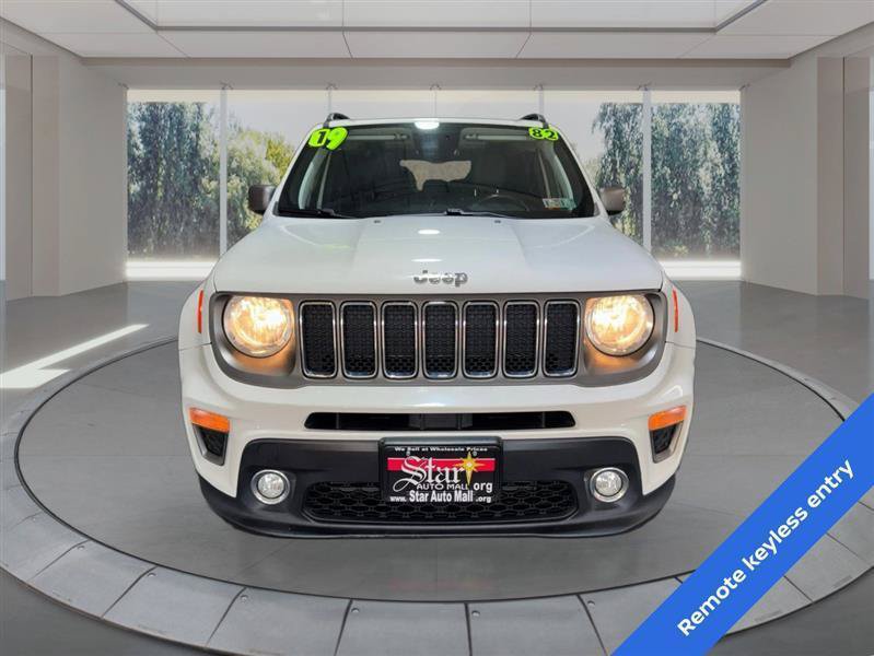 Used 2019 Jeep Renegade Limited AWD/4WD image 2