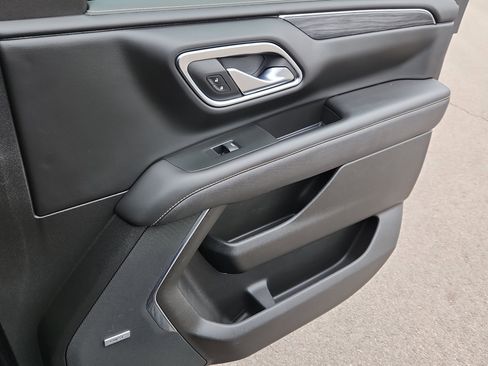 Used 2023 GMC Yukon SLT image 18