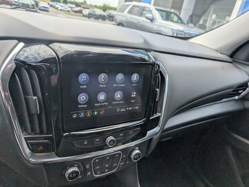 Used 2021 Chevrolet Traverse LT FWD image 20
