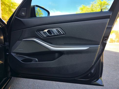 Used 2020 BMW M340i w/ Premium Package RWD image 26