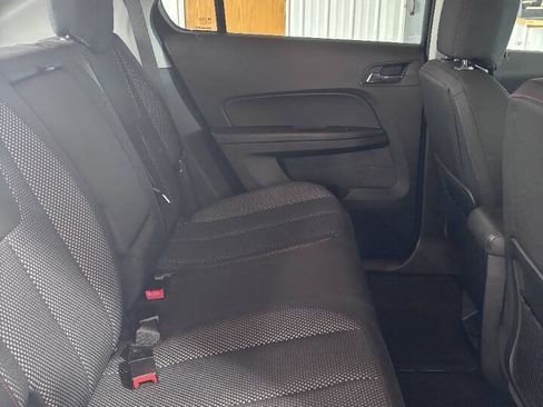 Used 2017 Chevrolet Equinox LS AWD/4WD image 8