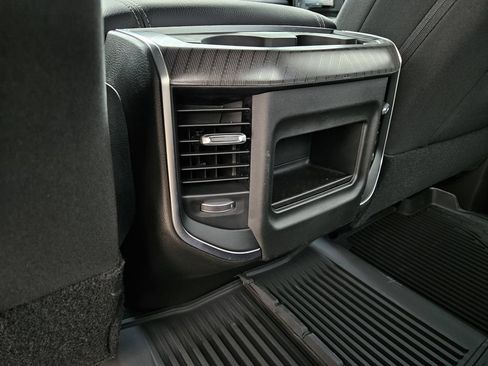 New 2026 RAM 3500 Big Horn AWD/4WD image 10