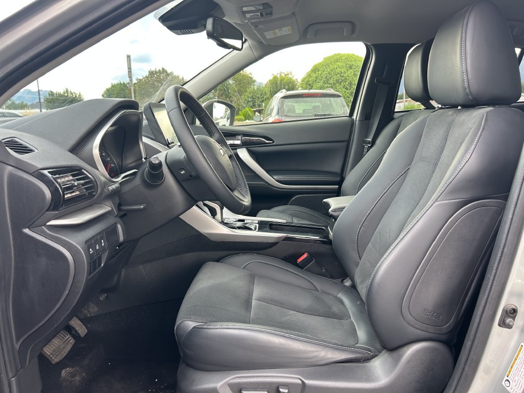 Used 2023 Mitsubishi Eclipse Cross AWD image 26