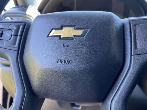 Used 2025 Chevrolet Silverado 2500 Custom w/ Custom Value Package AWD/4WD image 16
