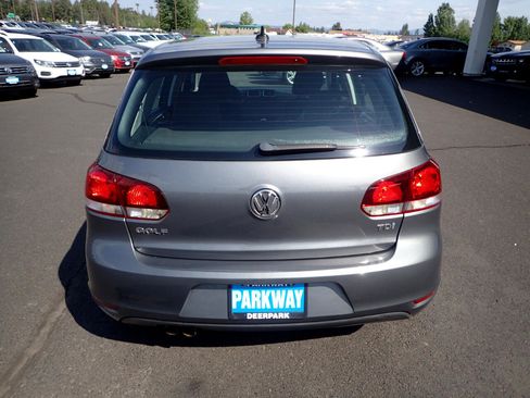 Used 2013 Volkswagen Golf TDI image 4