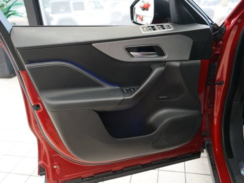 Used 2020 Jaguar F-PACE SVR AWD/4WD image 27