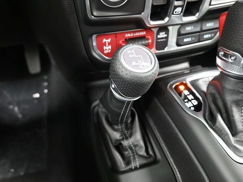 New 2026 Jeep Gladiator Mojave image 21