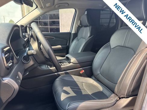 Used 2025 Honda Pilot Elite image 19