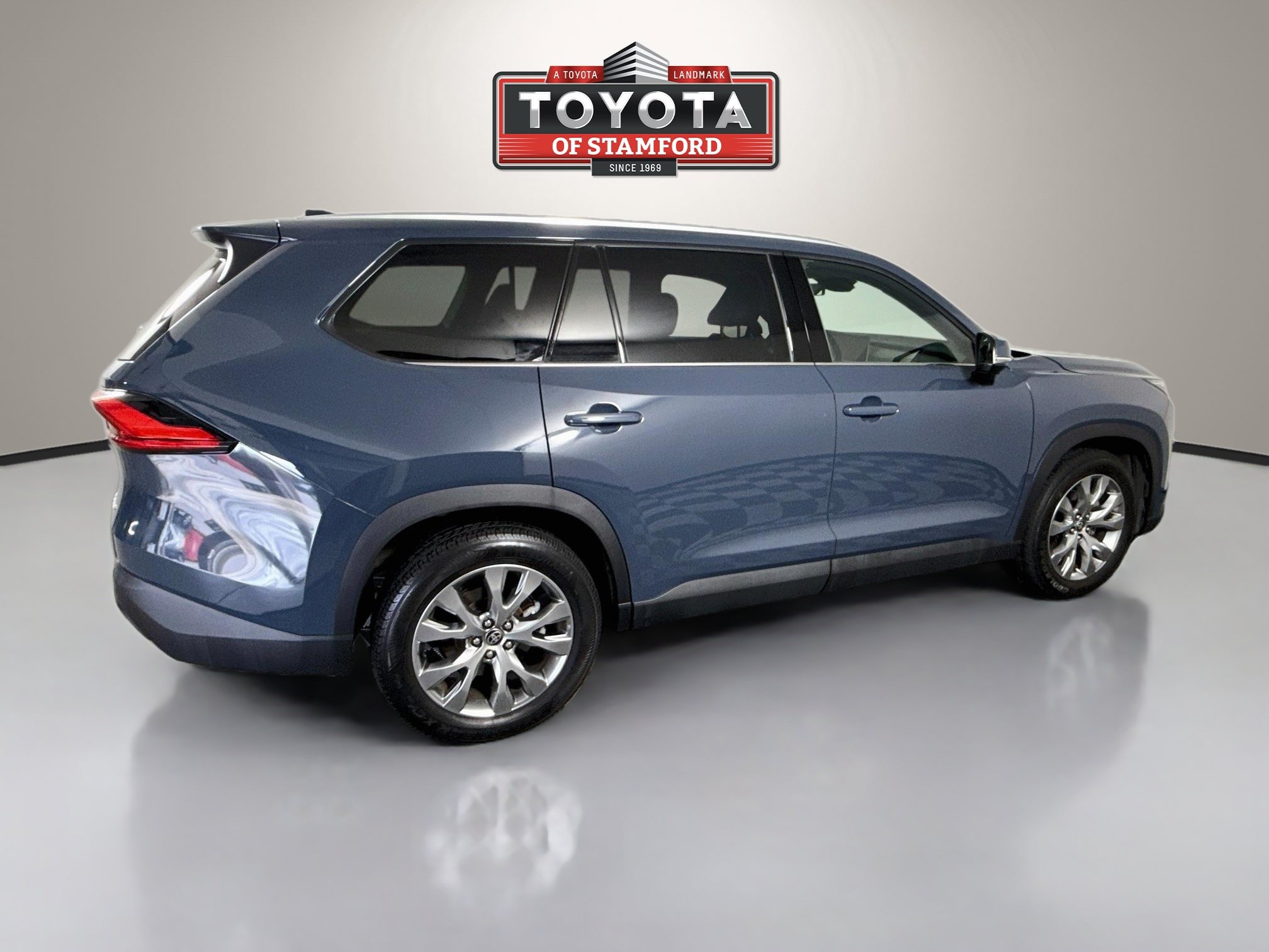 Used 2024 Toyota Grand Highlander AWD image 8