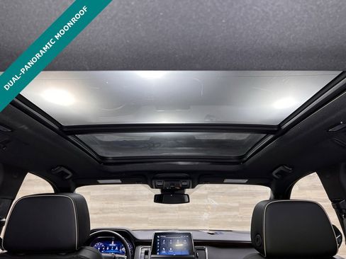 Used 2023 Chevrolet Tahoe Premier image 5