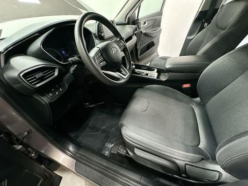 Used 2019 Hyundai Santa Fe SE AWD/4WD image 14