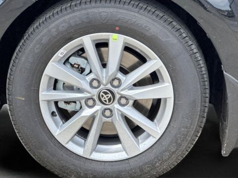 New 2026 Toyota Camry LE FWD image 31