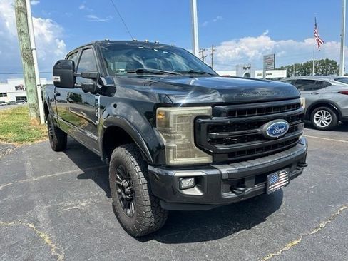 Used 2022 Ford F350 Lariat w/ Tremor Off-Road Package AWD/4WD image 2