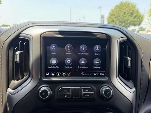 Used 2022 Chevrolet Silverado 1500 LT Trail Boss w/ LT Trail Boss Premium Package AWD/4WD image 22