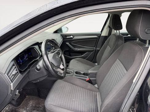 Used 2023 Volkswagen Jetta S FWD image 9
