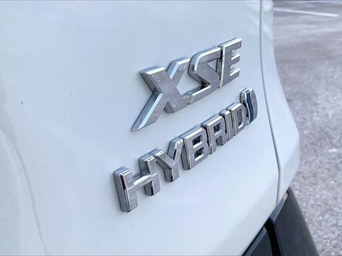 Used 2022 Toyota RAV4 XSE image 23