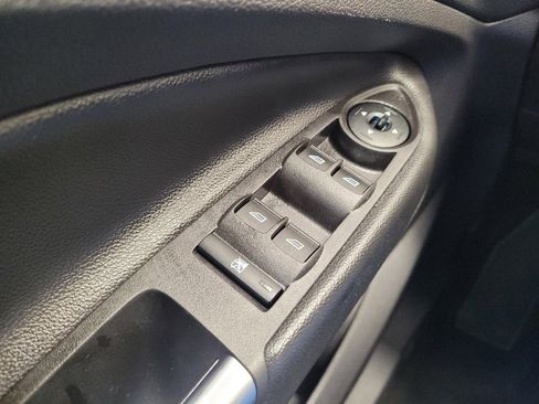 Used 2016 Ford Escape SE AWD/4WD image 27