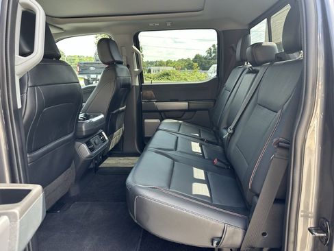 Used 2022 Ford F150 Lariat w/ Max Trailer Tow Package image 22