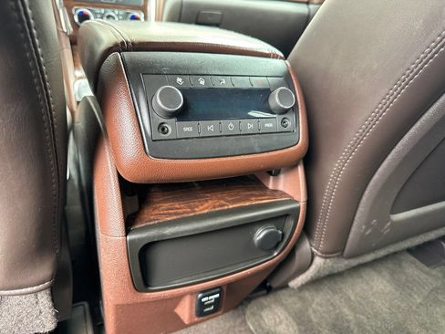 Used 2014 Buick Enclave Leather w/ Trailering Provision Package FWD image 25