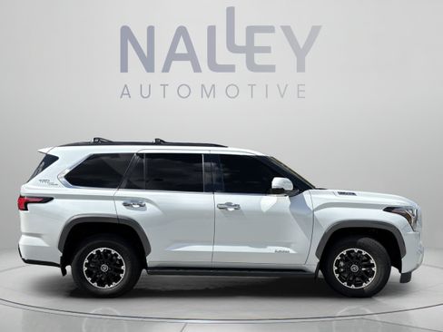 Used 2023 Toyota Sequoia Limited w/ TRD Off-Road Package AWD/4WD image 6