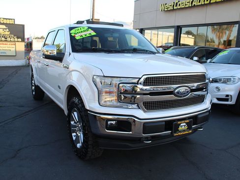 Used 2019 Ford F150 King Ranch w/ Equipment Group 601A Luxury AWD/4WD image 8