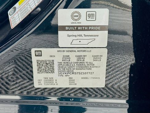 Used 2025 Cadillac XT6 Premium Luxury w/ LPO, Floor Liner Package FWD image 34