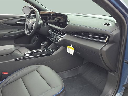 Used 2025 Buick Envista Sport Touring w/ Convenience I Package image 13