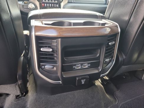 Used 2021 RAM 1500 Laramie image 14