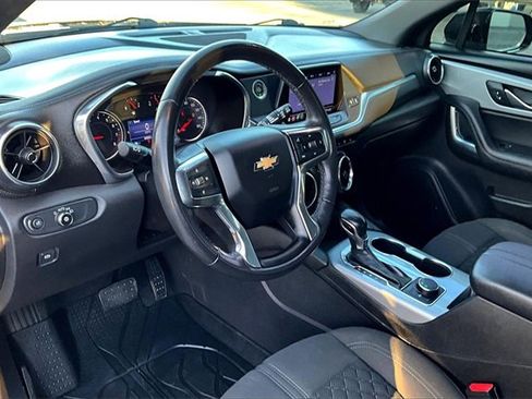 Used 2019 Chevrolet Blazer LT image 13