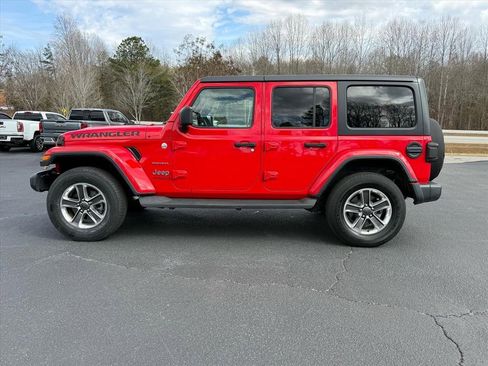 Used 2020 Jeep Wrangler Unlimited Sahara image 7