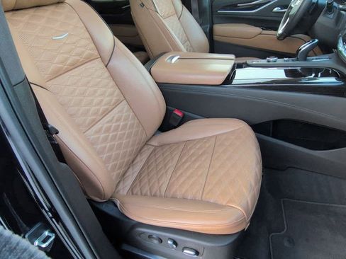 Used 2022 Cadillac Escalade Sport image 23